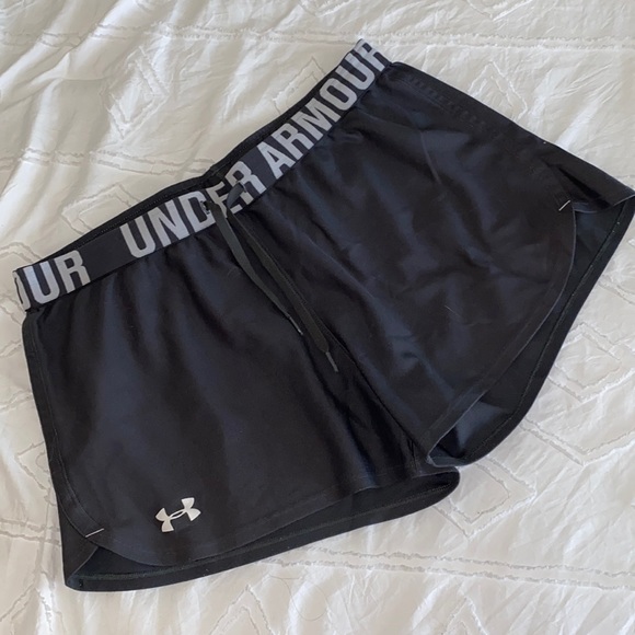 UA shorts - Picture 1 of 4